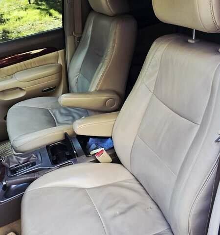 Білий Лексус ГХ, об'ємом двигуна 4.7 л та пробігом 253 тис. км за 19500 $, фото 4 на Automoto.ua