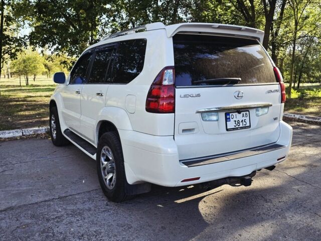 Лексус ГХ 2008 в Марганце на Automoto.ua Белый Лексус ГХ, объемом двигателя 4.7 л и пробегом 253 тыс. км за 19500 $, фото 4 на Automoto.ua
