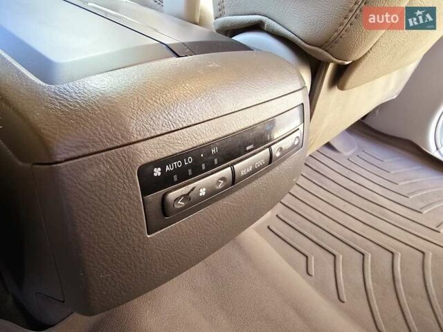 Белый Лексус ГХ, объемом двигателя 4.7 л и пробегом 210 тыс. км за 18999 $, фото 80 на Automoto.ua