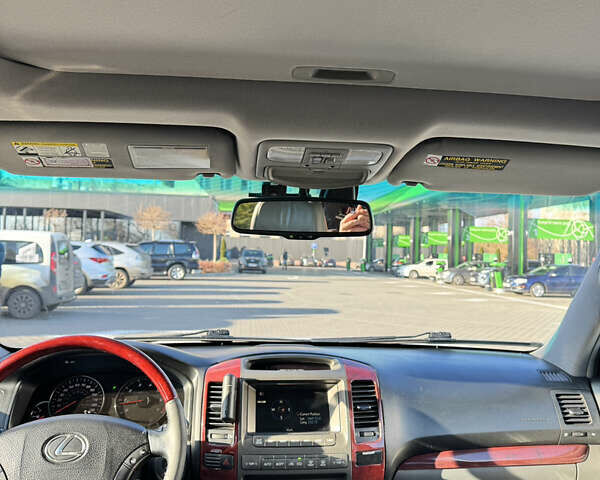 Белый Лексус ГХ, объемом двигателя 4.7 л и пробегом 291 тыс. км за 17200 $, фото 13 на Automoto.ua