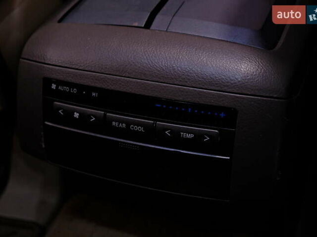 Білий Лексус ГХ, об'ємом двигуна 4.7 л та пробігом 236 тис. км за 17900 $, фото 49 на Automoto.ua