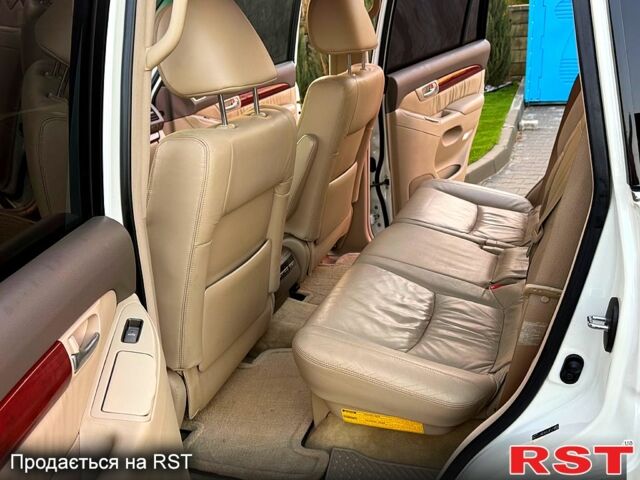 Белый Лексус ГХ, объемом двигателя 4.7 л и пробегом 167 тыс. км за 16800 $, фото 11 на Automoto.ua