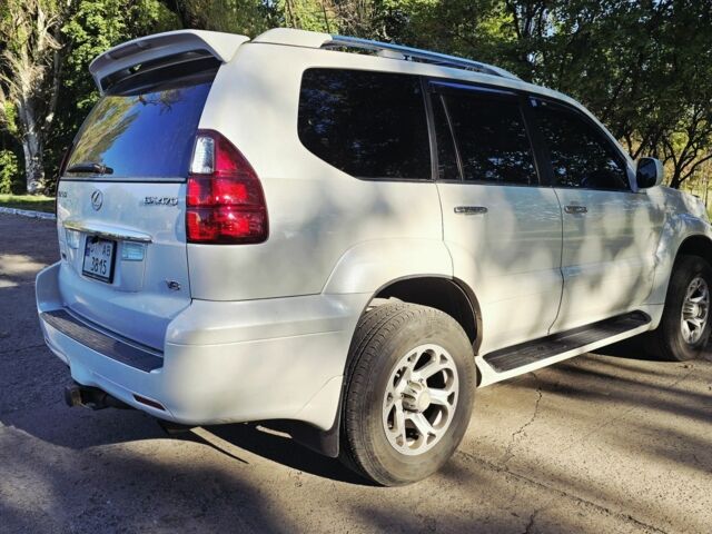 Лексус ГХ 2008 в Марганце на Automoto.ua Белый Лексус ГХ, объемом двигателя 4.7 л и пробегом 253 тыс. км за 19500 $, фото 3 на Automoto.ua