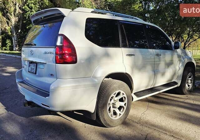 Білий Лексус ГХ, об'ємом двигуна 4.7 л та пробігом 253 тис. км за 19500 $, фото 2 на Automoto.ua