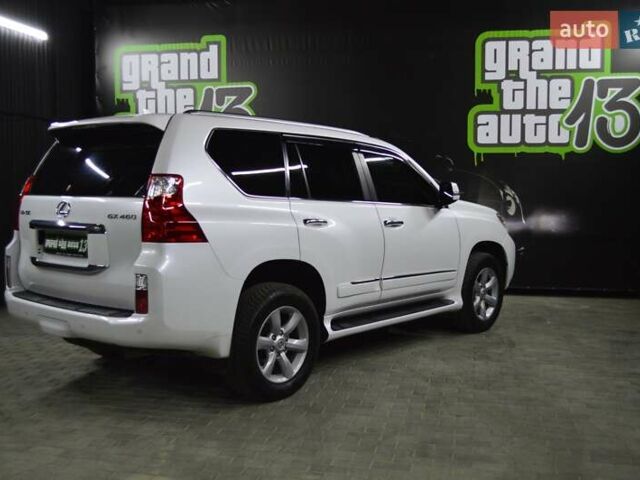 Белый Лексус ГХ, объемом двигателя 4.61 л и пробегом 206 тыс. км за 21900 $, фото 6 на Automoto.ua