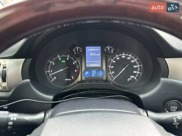 Белый Лексус ГХ, объемом двигателя 4.6 л и пробегом 249 тыс. км за 26500 $, фото 18 на Automoto.ua