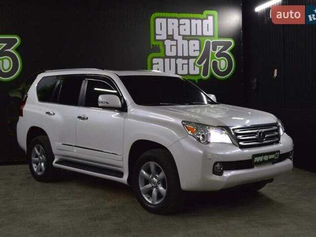 Белый Лексус ГХ, объемом двигателя 4.61 л и пробегом 206 тыс. км за 21900 $, фото 9 на Automoto.ua