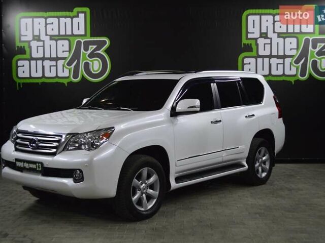 Белый Лексус ГХ, объемом двигателя 4.61 л и пробегом 206 тыс. км за 21900 $, фото 2 на Automoto.ua