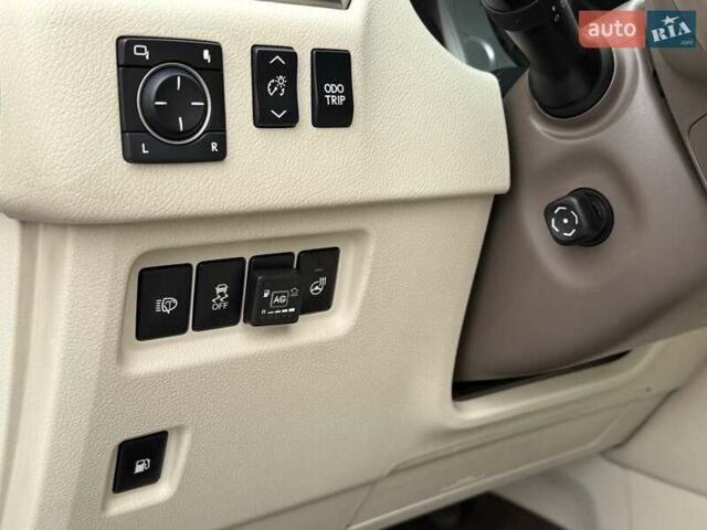 Білий Лексус ГХ, об'ємом двигуна 4.61 л та пробігом 138 тис. км за 28500 $, фото 24 на Automoto.ua