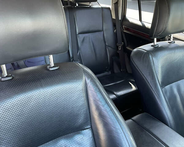 Белый Лексус ГХ, объемом двигателя 4.6 л и пробегом 259 тыс. км за 23500 $, фото 6 на Automoto.ua