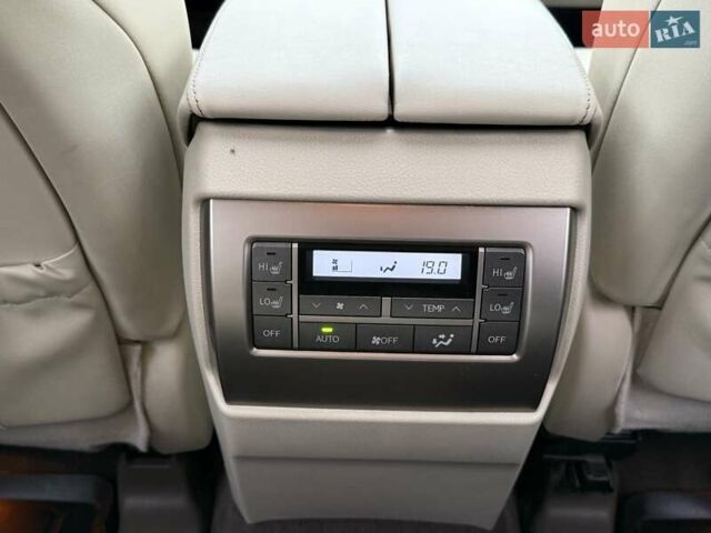 Білий Лексус ГХ, об'ємом двигуна 4.61 л та пробігом 138 тис. км за 28500 $, фото 41 на Automoto.ua