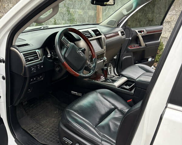 Білий Лексус ГХ, об'ємом двигуна 4.6 л та пробігом 293 тис. км за 20500 $, фото 28 на Automoto.ua