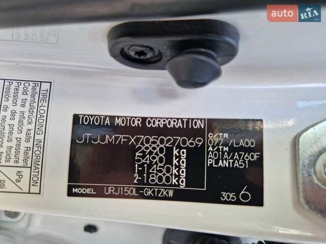 Білий Лексус ГХ, об'ємом двигуна 4.6 л та пробігом 138 тис. км за 26500 $, фото 43 на Automoto.ua