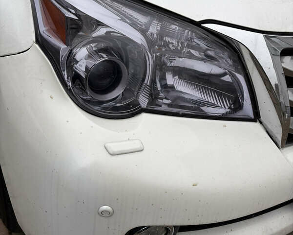 Білий Лексус ГХ, об'ємом двигуна 4.6 л та пробігом 293 тис. км за 20500 $, фото 25 на Automoto.ua