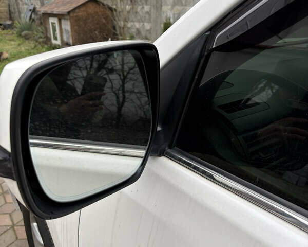 Білий Лексус ГХ, об'ємом двигуна 4.6 л та пробігом 293 тис. км за 20500 $, фото 27 на Automoto.ua