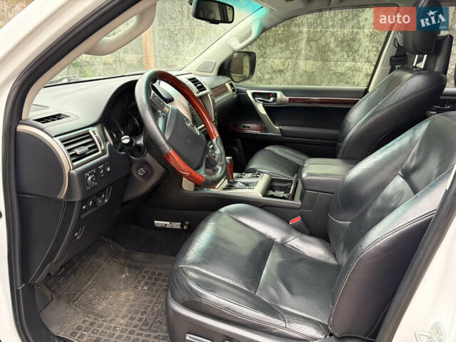 Білий Лексус ГХ, об'ємом двигуна 4.6 л та пробігом 293 тис. км за 20500 $, фото 10 на Automoto.ua