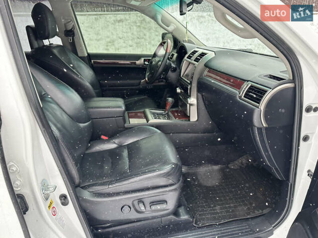 Білий Лексус ГХ, об'ємом двигуна 4.61 л та пробігом 294 тис. км за 21000 $, фото 24 на Automoto.ua
