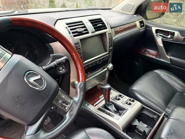 Білий Лексус ГХ, об'ємом двигуна 4.6 л та пробігом 293 тис. км за 20500 $, фото 9 на Automoto.ua