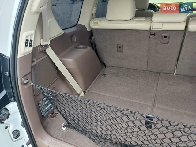 Білий Лексус ГХ, об'ємом двигуна 4.61 л та пробігом 152 тис. км за 25500 $, фото 9 на Automoto.ua