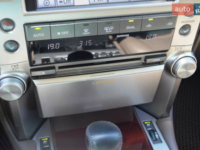 Белый Лексус ГХ, объемом двигателя 4.61 л и пробегом 216 тыс. км за 27500 $, фото 33 на Automoto.ua