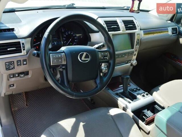 Белый Лексус ГХ, объемом двигателя 4.61 л и пробегом 216 тыс. км за 27500 $, фото 26 на Automoto.ua
