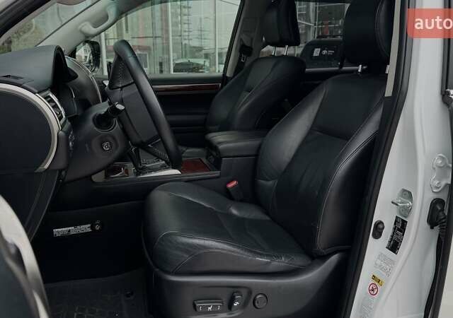 Білий Лексус ГХ, об'ємом двигуна 4.61 л та пробігом 229 тис. км за 24510 $, фото 18 на Automoto.ua