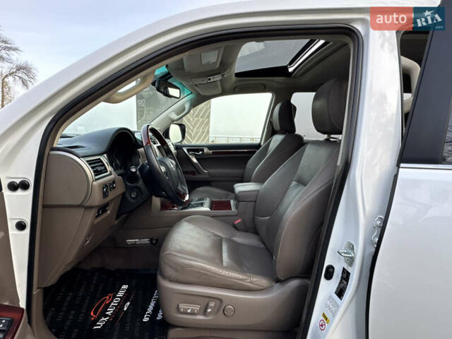 Білий Лексус ГХ, об'ємом двигуна 4.61 л та пробігом 149 тис. км за 30999 $, фото 10 на Automoto.ua