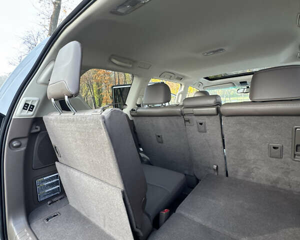 Білий Лексус ГХ, об'ємом двигуна 4.61 л та пробігом 149 тис. км за 30999 $, фото 48 на Automoto.ua