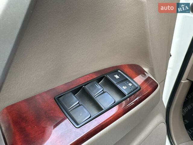 Білий Лексус ГХ, об'ємом двигуна 4.61 л та пробігом 149 тис. км за 30999 $, фото 123 на Automoto.ua