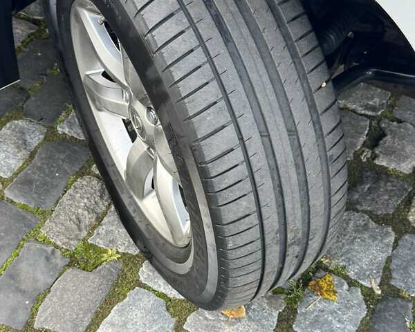 Білий Лексус ГХ, об'ємом двигуна 4.61 л та пробігом 149 тис. км за 30999 $, фото 152 на Automoto.ua