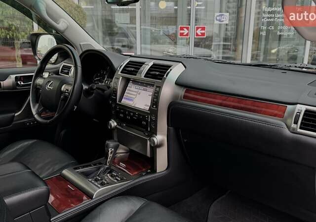 Білий Лексус ГХ, об'ємом двигуна 4.61 л та пробігом 229 тис. км за 24510 $, фото 16 на Automoto.ua