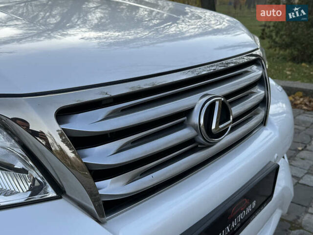 Білий Лексус ГХ, об'ємом двигуна 4.61 л та пробігом 149 тис. км за 30999 $, фото 147 на Automoto.ua