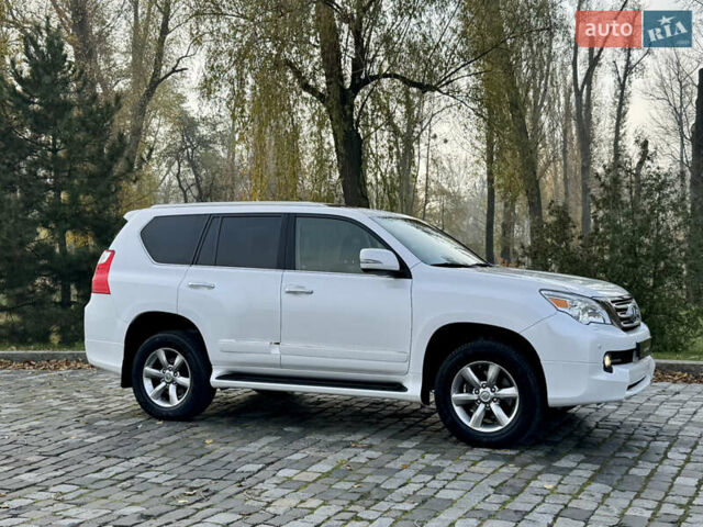 Білий Лексус ГХ, об'ємом двигуна 4.61 л та пробігом 149 тис. км за 30999 $, фото 180 на Automoto.ua