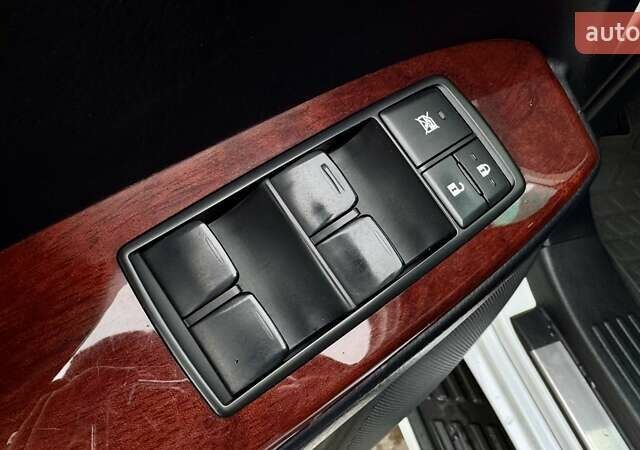 Білий Лексус ГХ, об'ємом двигуна 4.61 л та пробігом 229 тис. км за 24510 $, фото 28 на Automoto.ua