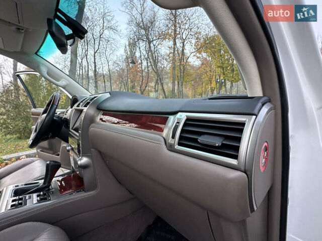 Білий Лексус ГХ, об'ємом двигуна 4.61 л та пробігом 149 тис. км за 30999 $, фото 18 на Automoto.ua