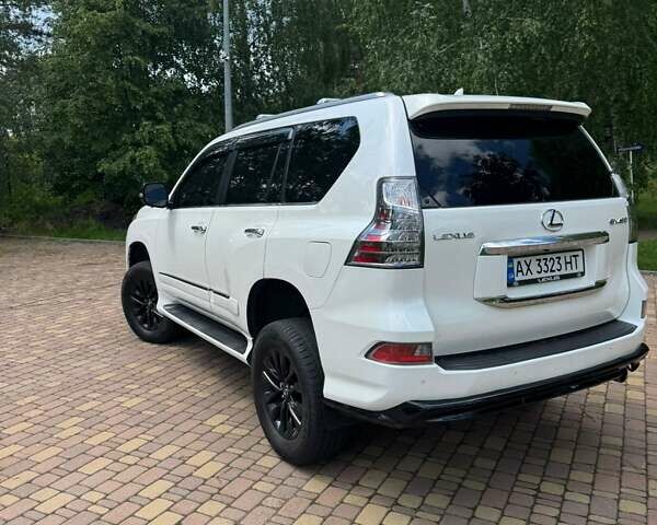 Белый Лексус ГХ, объемом двигателя 4.6 л и пробегом 243 тыс. км за 26800 $, фото 11 на Automoto.ua