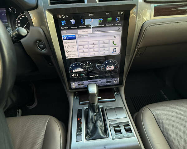 Белый Лексус ГХ, объемом двигателя 4.61 л и пробегом 241 тыс. км за 32000 $, фото 43 на Automoto.ua