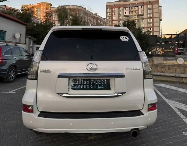 Белый Лексус ГХ, объемом двигателя 4.6 л и пробегом 182 тыс. км за 33000 $, фото 4 на Automoto.ua