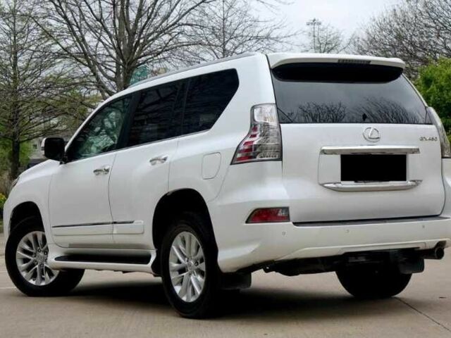 Белый Лексус ГХ, объемом двигателя 4.6 л и пробегом 140 тыс. км за 25500 $, фото 1 на Automoto.ua