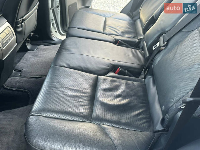 Білий Лексус ГХ, об'ємом двигуна 4.61 л та пробігом 212 тис. км за 29999 $, фото 37 на Automoto.ua