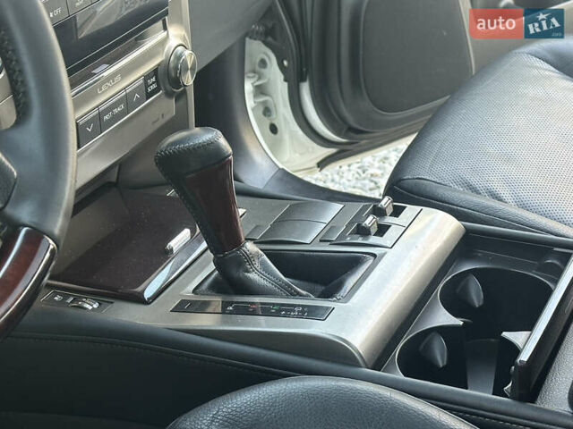Білий Лексус ГХ, об'ємом двигуна 4.61 л та пробігом 212 тис. км за 29999 $, фото 49 на Automoto.ua