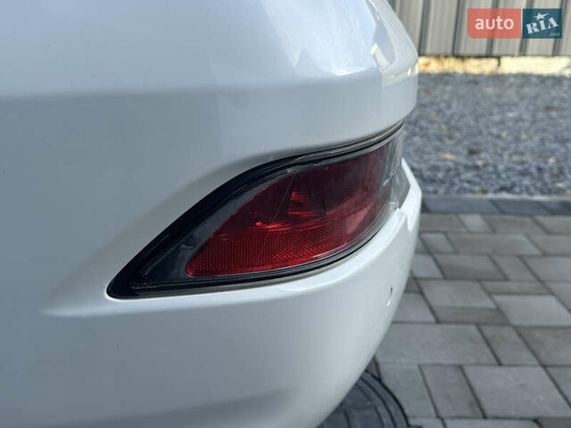 Білий Лексус ГХ, об'ємом двигуна 4.61 л та пробігом 212 тис. км за 29999 $, фото 29 на Automoto.ua