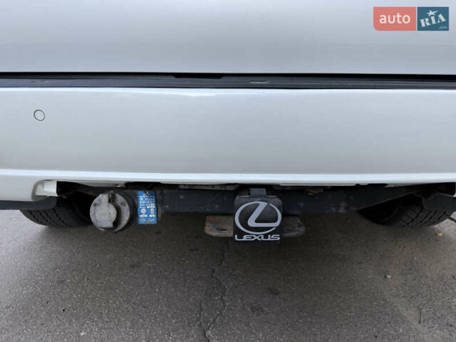 Білий Лексус ГХ, об'ємом двигуна 4.61 л та пробігом 135 тис. км за 32700 $, фото 20 на Automoto.ua