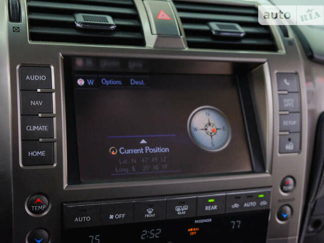 Білий Лексус ГХ, об'ємом двигуна 0 л та пробігом 225 тис. км за 32000 $, фото 8 на Automoto.ua