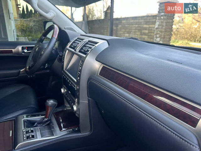 Білий Лексус ГХ, об'ємом двигуна 4.61 л та пробігом 212 тис. км за 29999 $, фото 54 на Automoto.ua