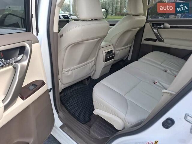 Белый Лексус ГХ, объемом двигателя 4.61 л и пробегом 141 тыс. км за 34500 $, фото 19 на Automoto.ua