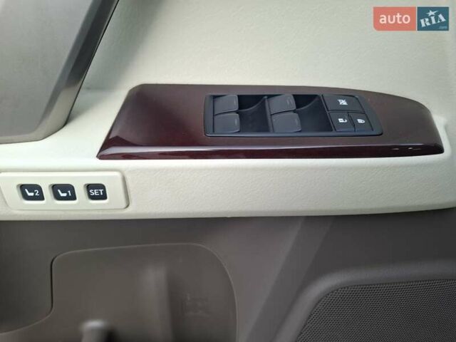 Белый Лексус ГХ, объемом двигателя 4.61 л и пробегом 141 тыс. км за 34500 $, фото 34 на Automoto.ua