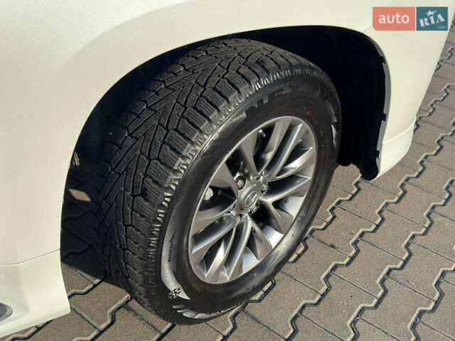 Білий Лексус ГХ, об'ємом двигуна 4.61 л та пробігом 57 тис. км за 35500 $, фото 3 на Automoto.ua