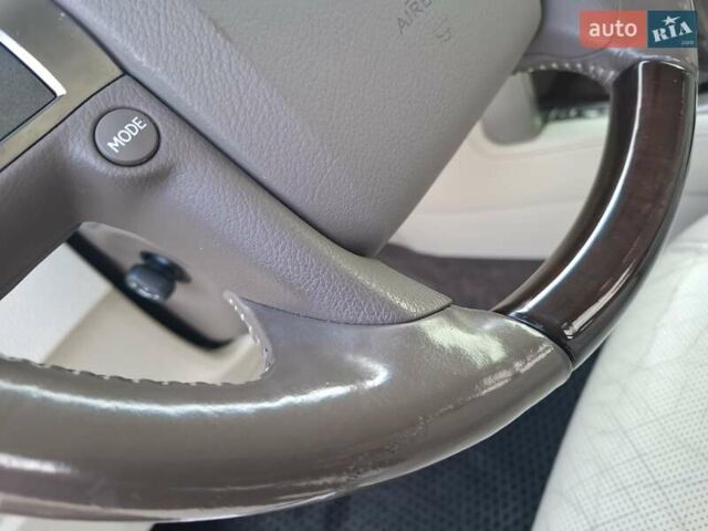 Белый Лексус ГХ, объемом двигателя 4.61 л и пробегом 141 тыс. км за 34500 $, фото 18 на Automoto.ua