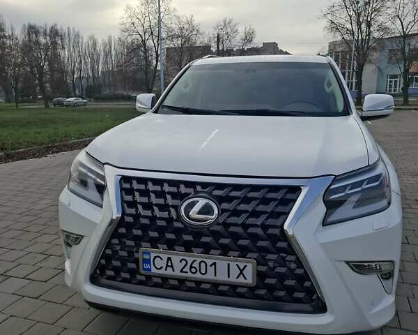 Белый Лексус ГХ, объемом двигателя 4.61 л и пробегом 141 тыс. км за 34500 $, фото 7 на Automoto.ua